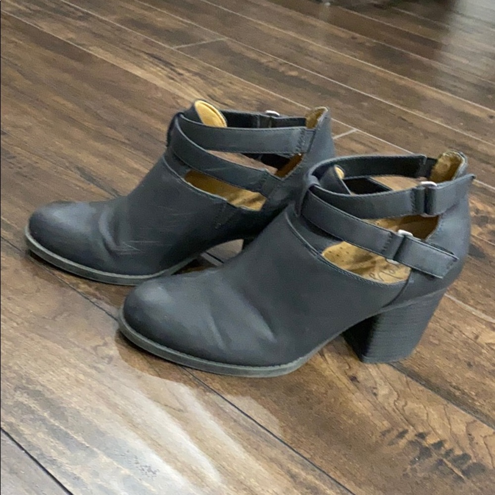 Naturalizer Black Booties